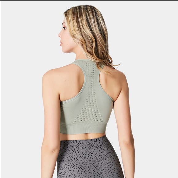 NWT Halara Sports Bra - Picture 5 of 9